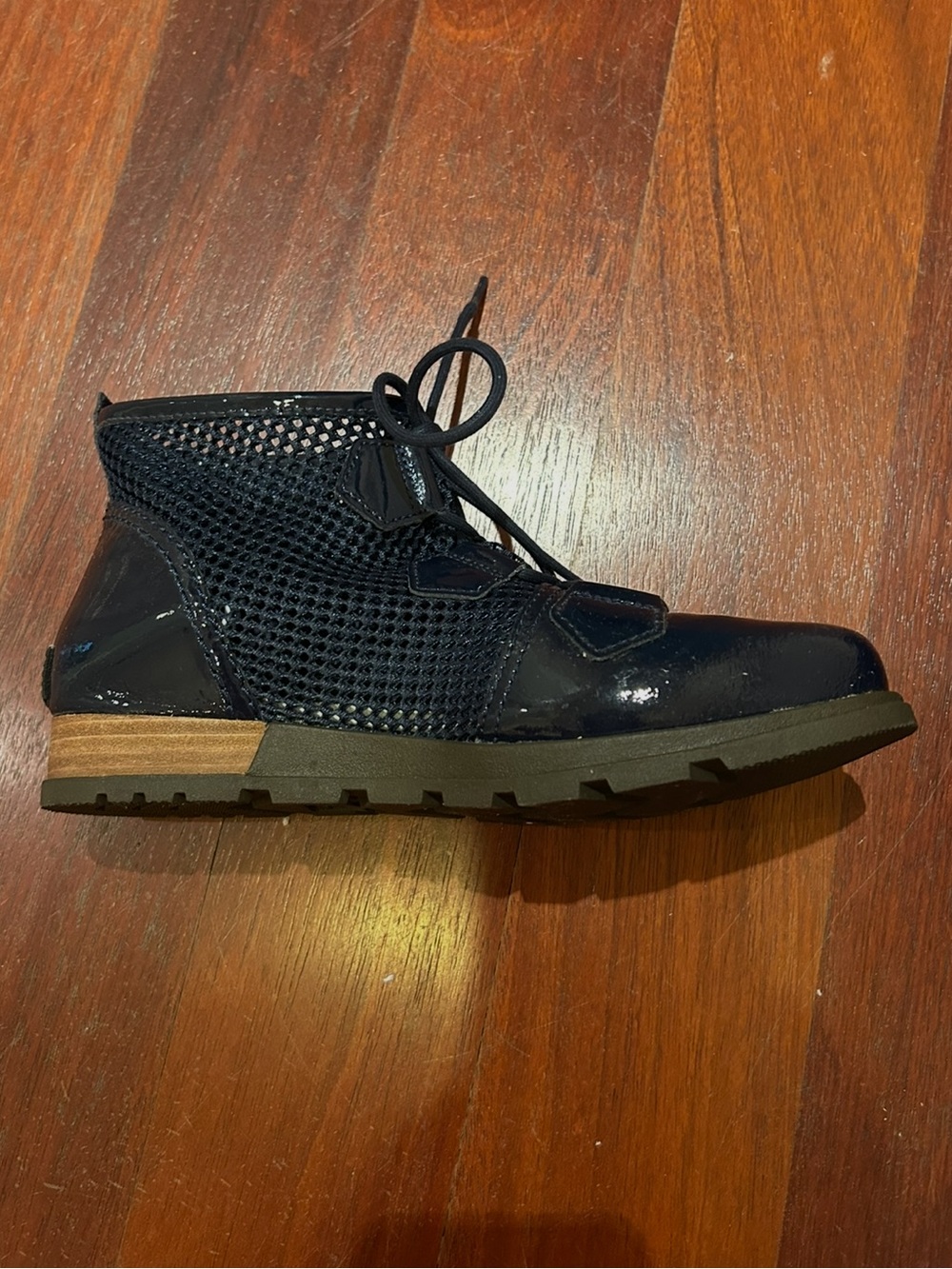 Sorel Women's Navy Mesh Patent Ankle Boot